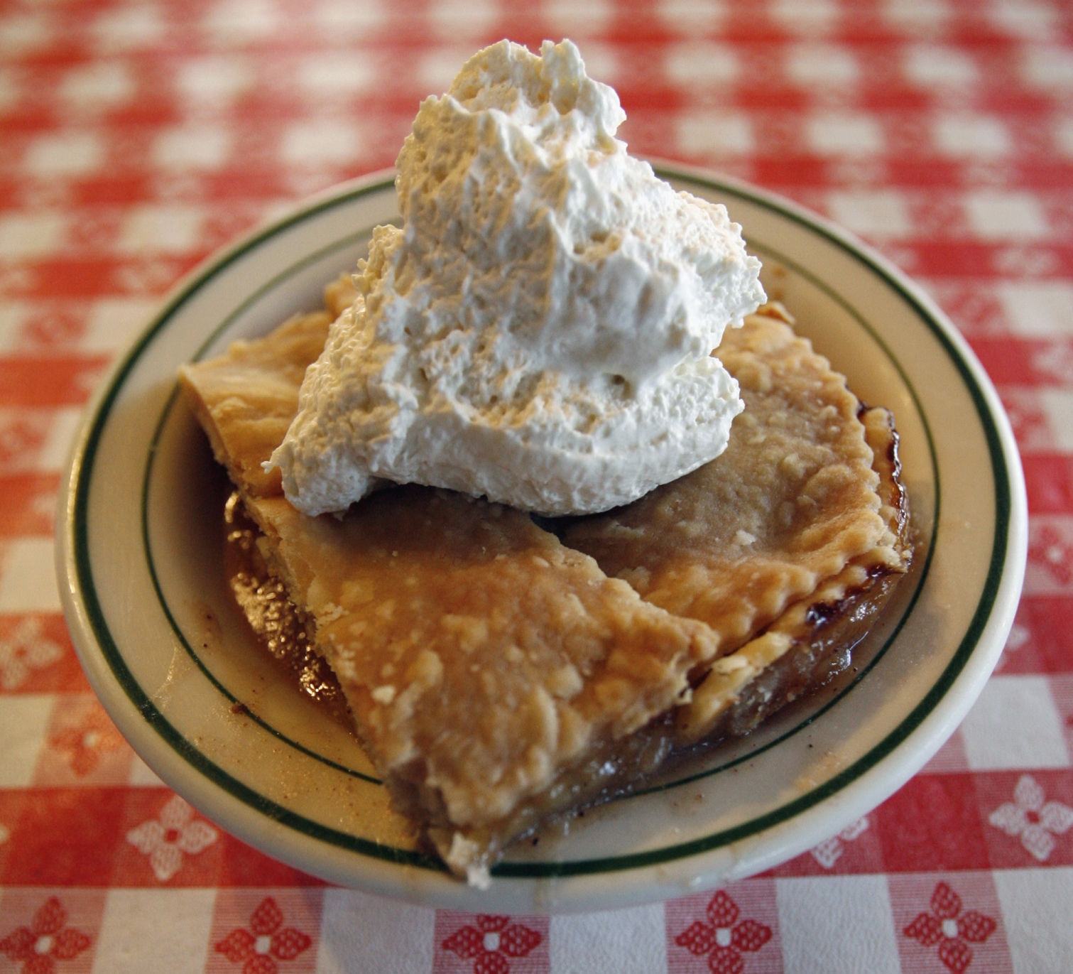 Georgia: Peach cobbler